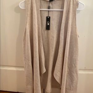 Sleeveless cardigan
